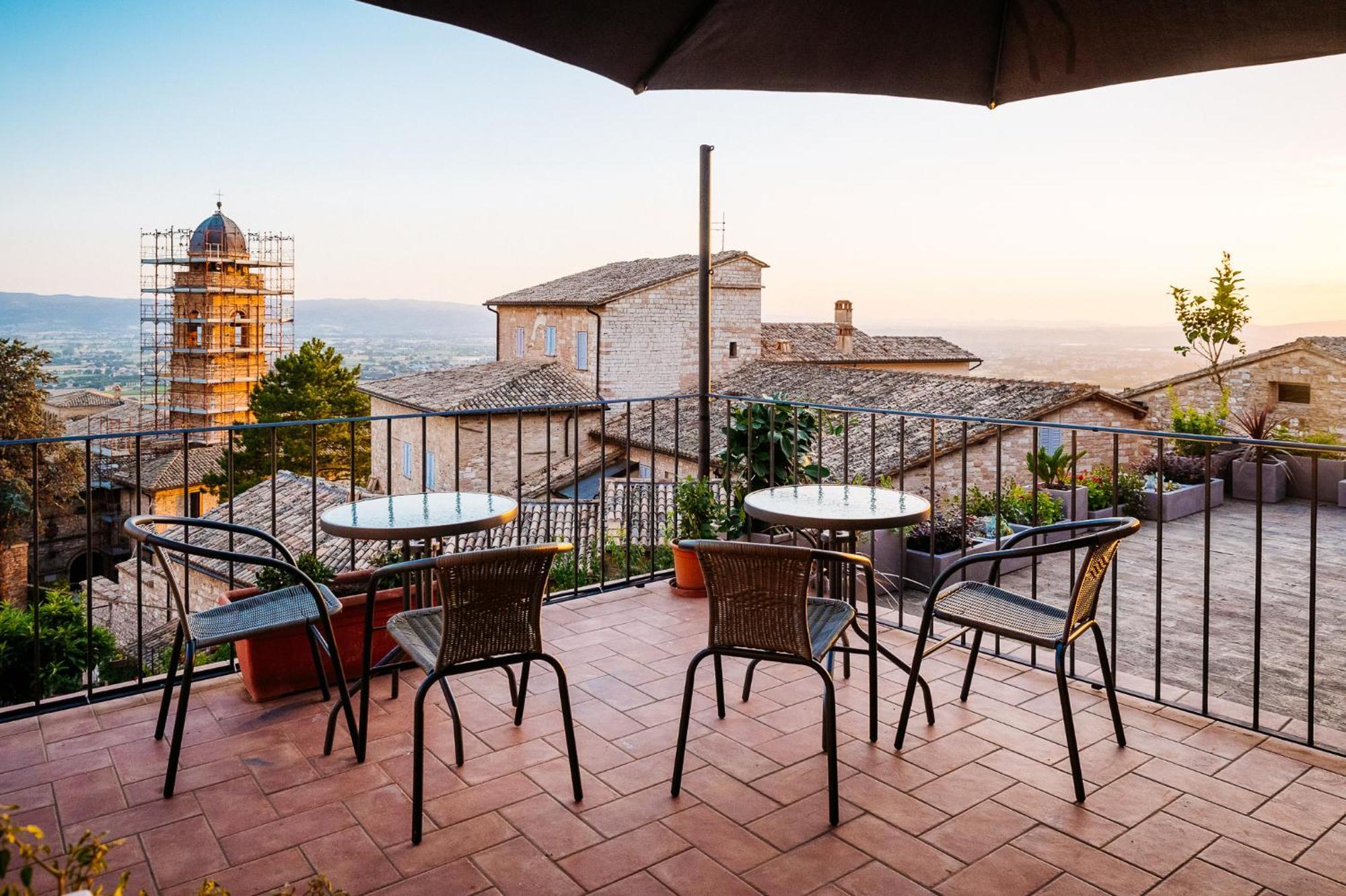 Roof Garden Rooms Assisi Buitenkant foto
