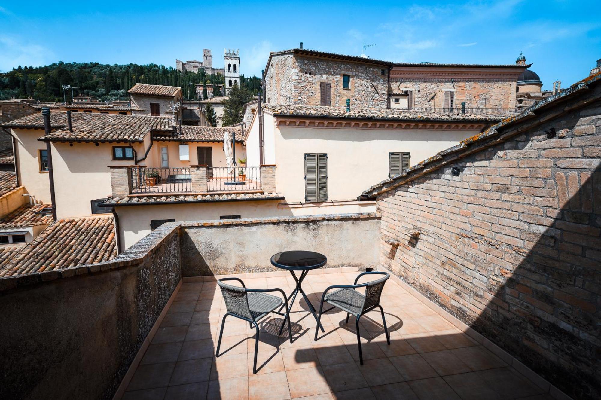 Roof Garden Rooms Assisi Buitenkant foto